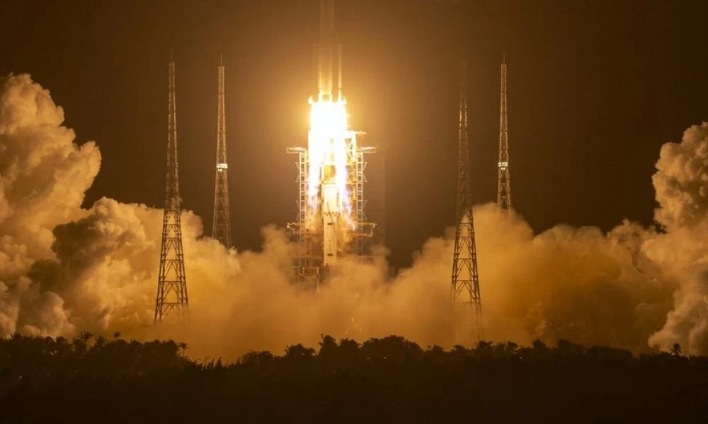 Κινέζικος πύραυλος πέφτει ανεξέλεγκτα στη Γη: Νέα Notam ΥΠΑ για επιφυλακή στην Ελλάδα